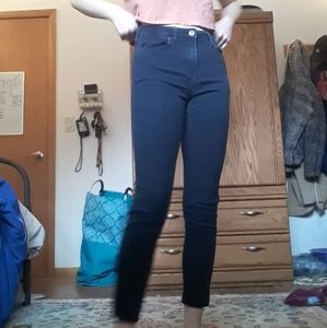 Black skinny jeggings